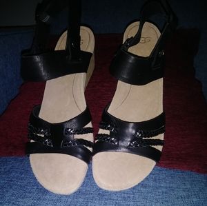 UGG Sandals